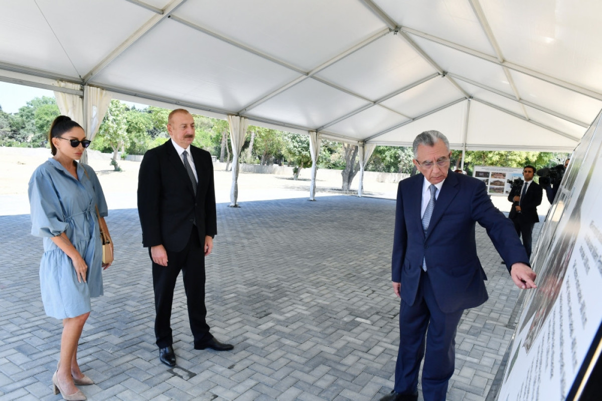 Prezident və birinci xanım Mərkəzi Nəbatat Bağında aparılan işlərlə tanış olublar - YENİLƏNİB 