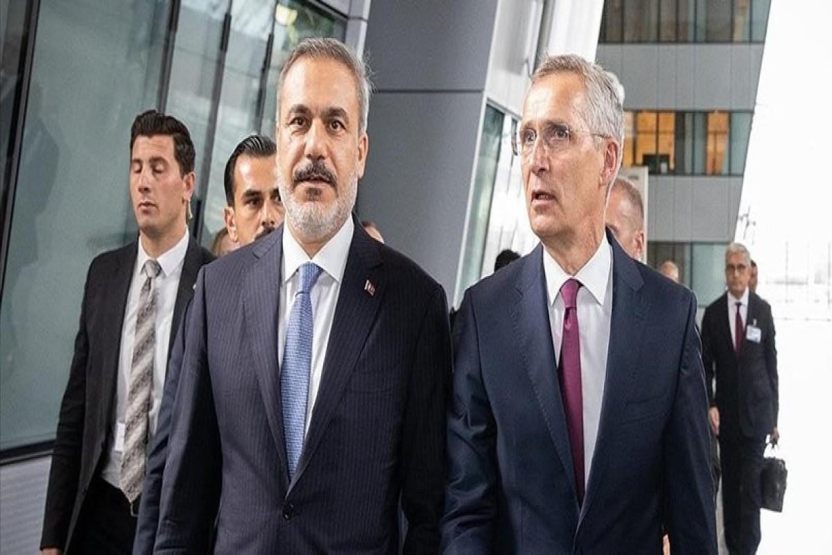 Stoltenberq və Hakan Fidan arasında telefon danışığı olub