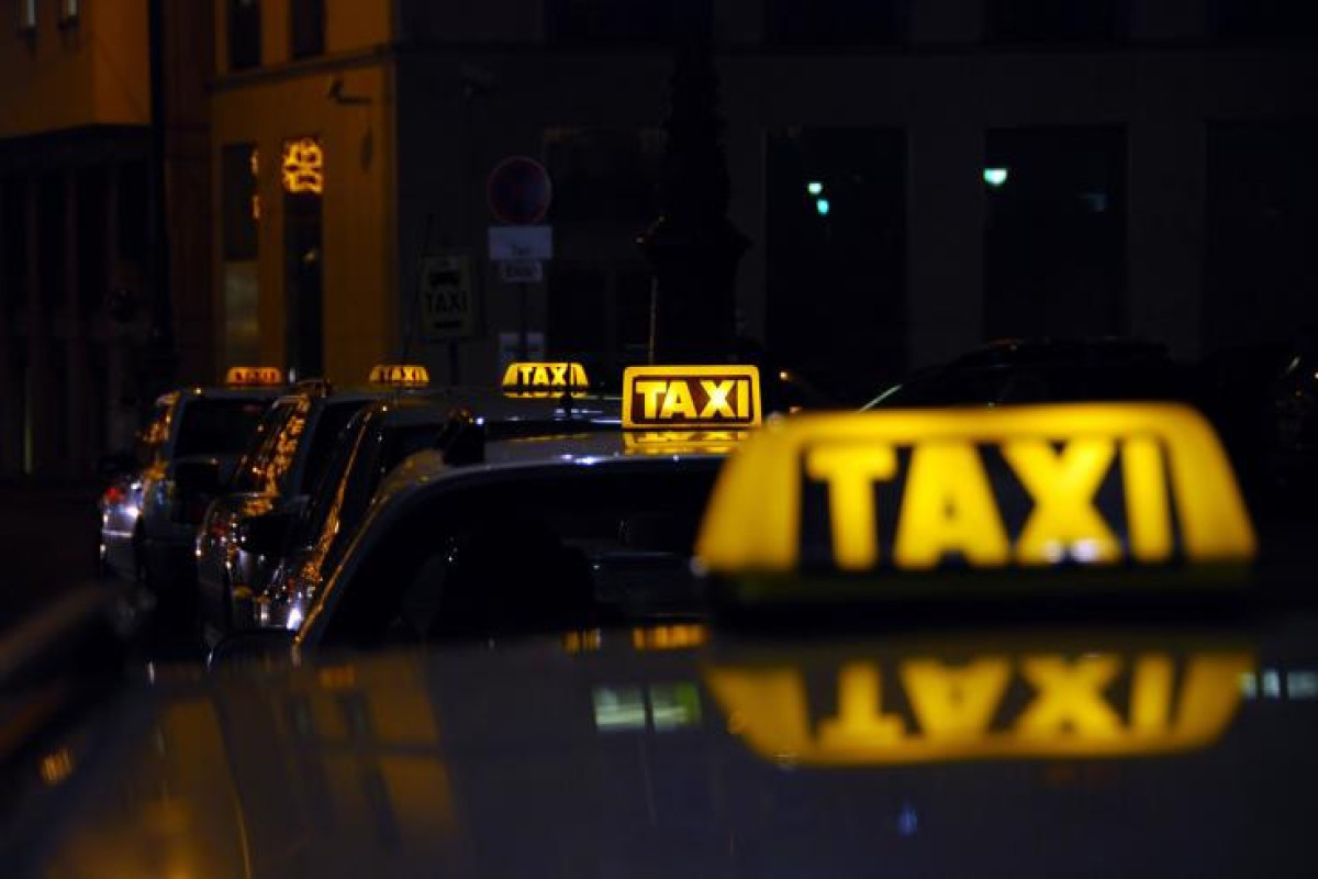 Установлены госпошлины за деятельность такси