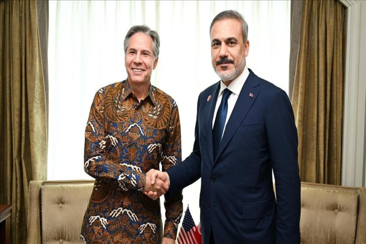 Hakan Fidan Blinkenlə görüşüb