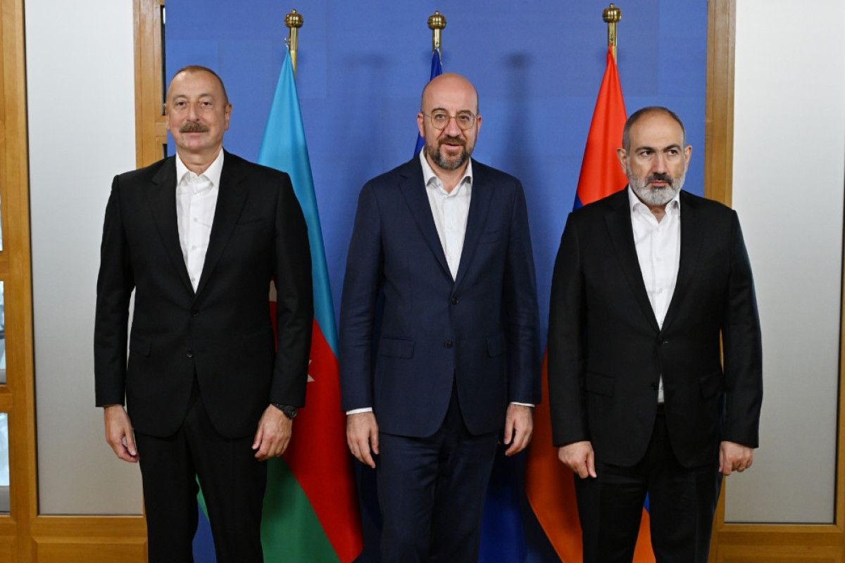 Brüsseldə üçtərəfli görüşdə Qərbi Azərbaycan icmasının qayıdışı məsələsi müzakirə mövzusu olub