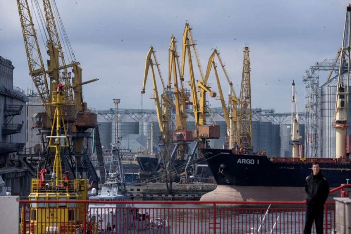 Odessa limanı Rusiyanın hava zərbələri nəticəsində zədələnib