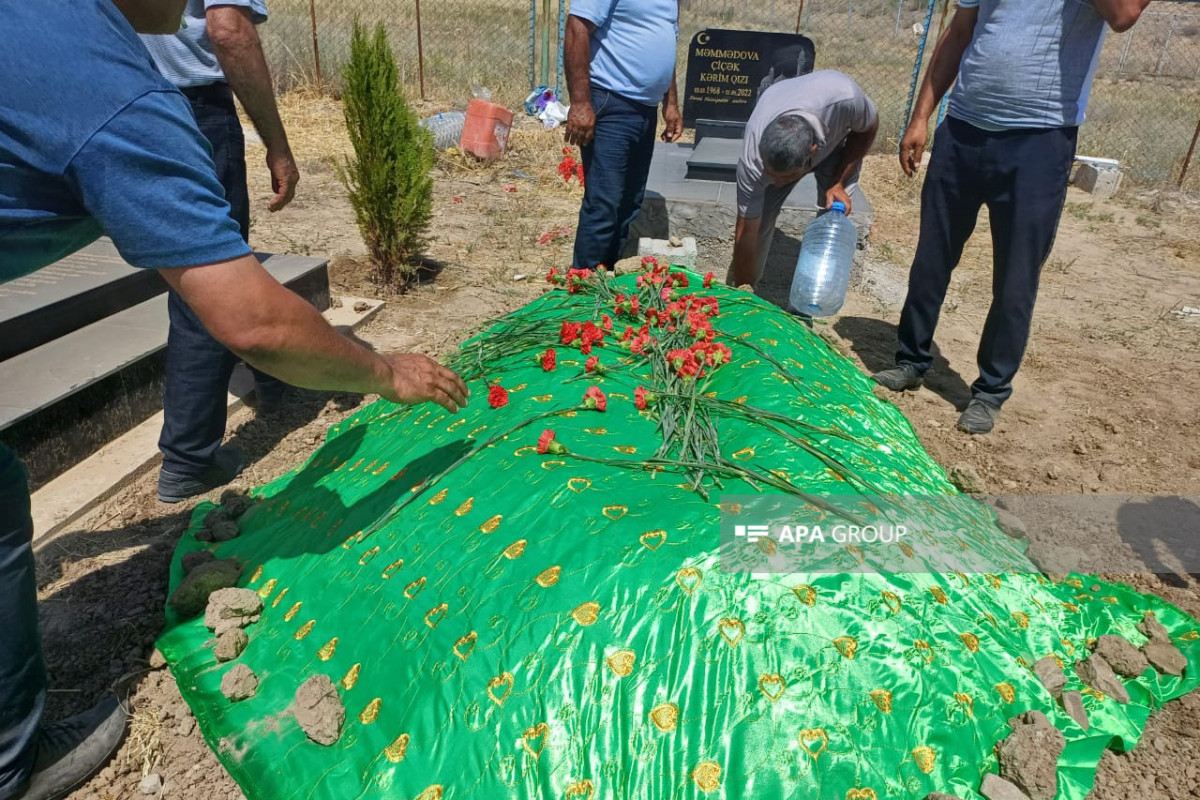 Naxçıvanda göldə batan şəxsləri xilas etməyə çalışarkən boğulan polis dəfn olunub - FOTO 