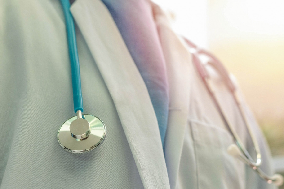Azərbaycanda həkim-epidemioloq ştatlarının yarısının vakant olduğu üzə çıxıb