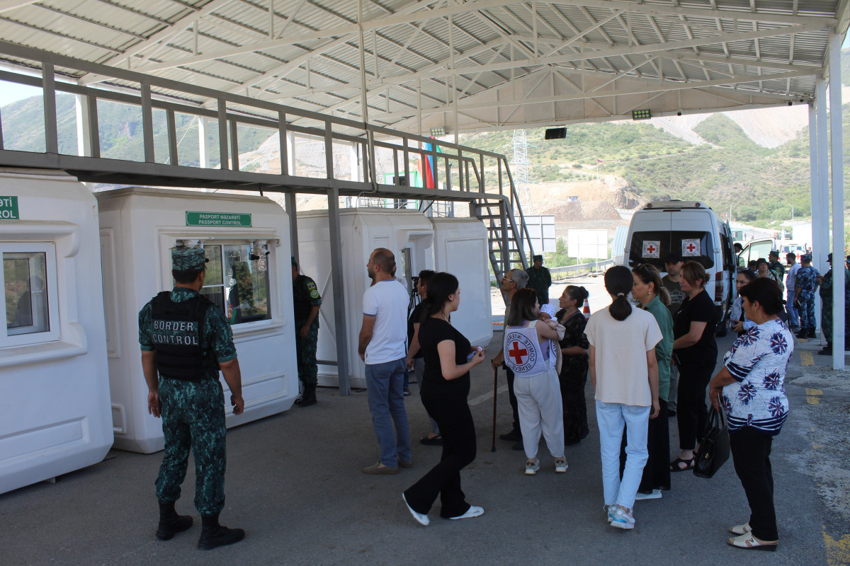 Conditions created for free passage of Armenian residents of Azerbaijan's Karabakh from Lachin checkpoint