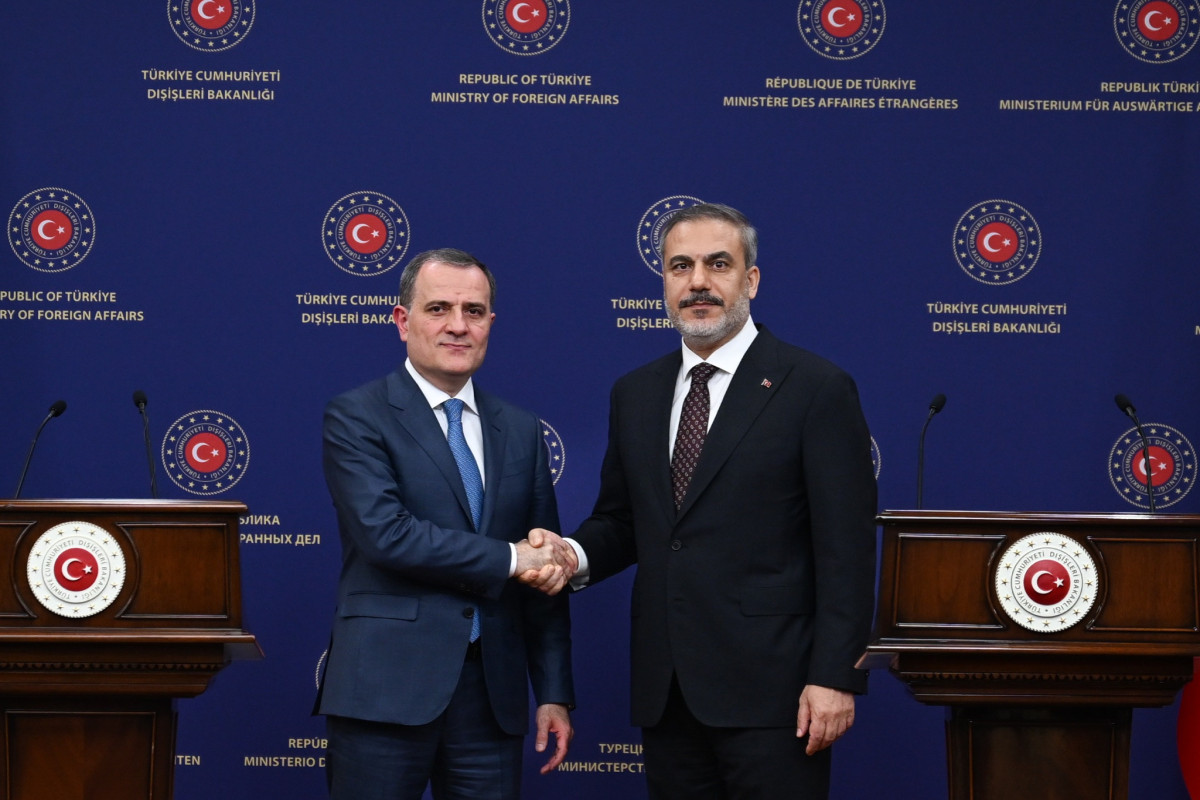 Ceyhun Bayramovla Hakan Fidanın müzakirə etdikləri məsələlər açıqlanıb