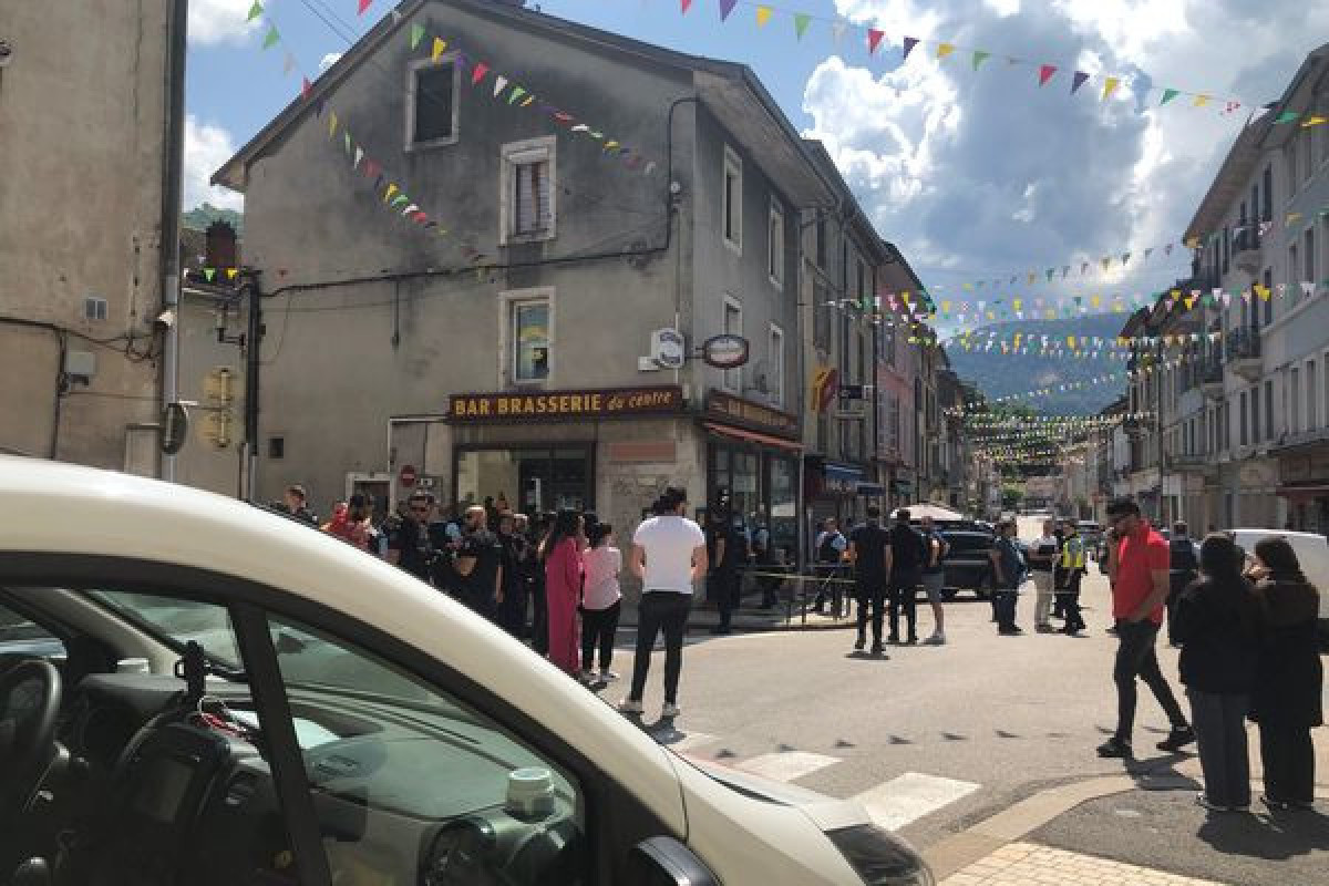 Во Франции в кафе произошла стрельба, есть погибший и раненые