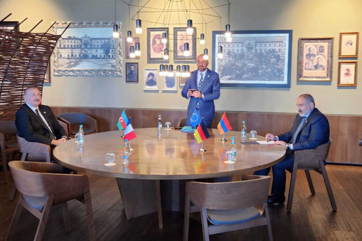 Состоялась неформальная встреча Президента Азербайджана с Пашиняном и Шарлем Мишелем