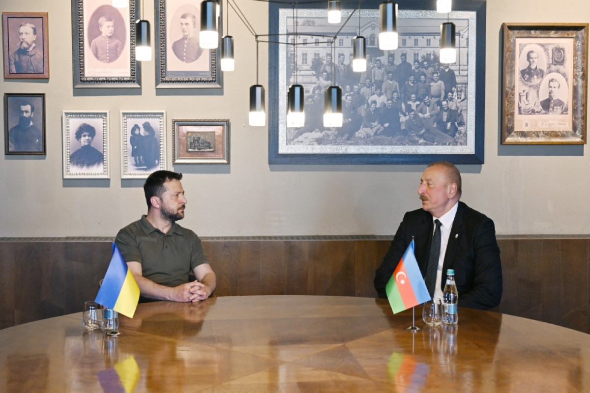 Presidents of Azerbaijan and Ukraine meet in Chișinău-UPDATED 