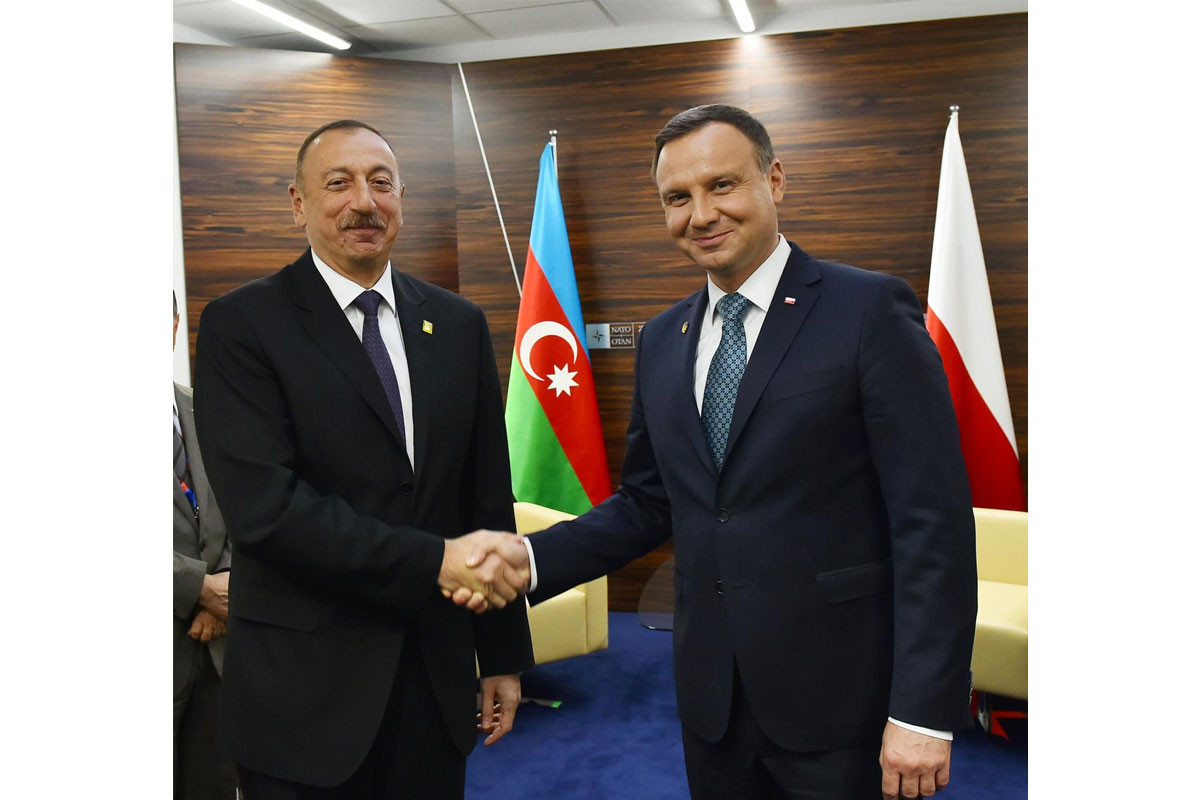 Анджей Дуда пригласил Президента Ильхама Алиева посетить Польшу