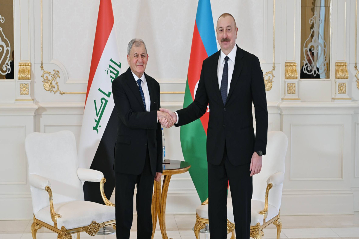 Президент Ирака направил поздравление Президенту Ильхаму Алиеву