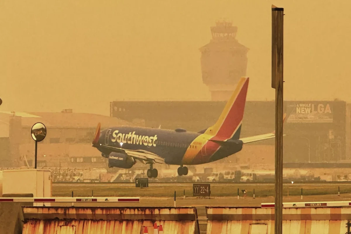 Severe smoke from Canadian wildfires prompt hundreds of US flight delays