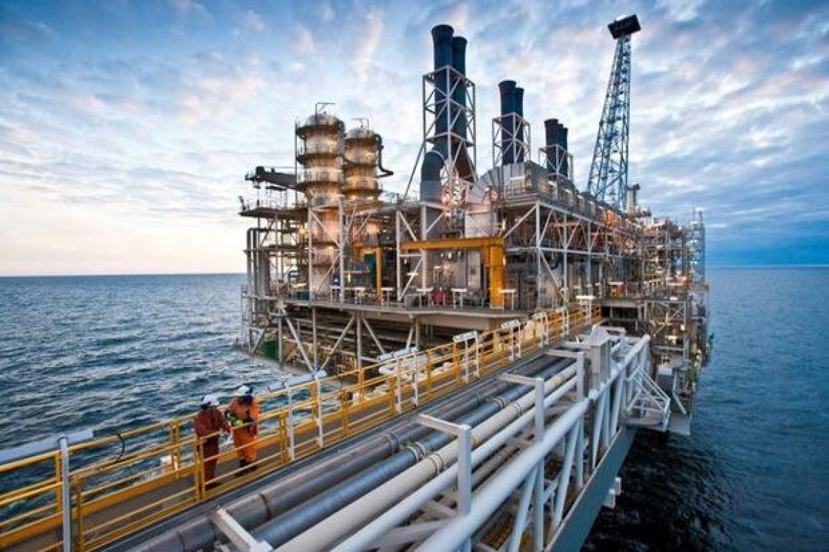 Объем иностранных инвестиций в нефтяную отрасль Азербайджана составил окло $110 млрд