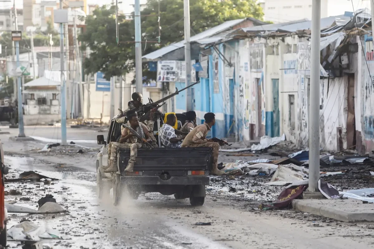 Mortar blast kills 27 in Somalia - state news media-UPDATED 