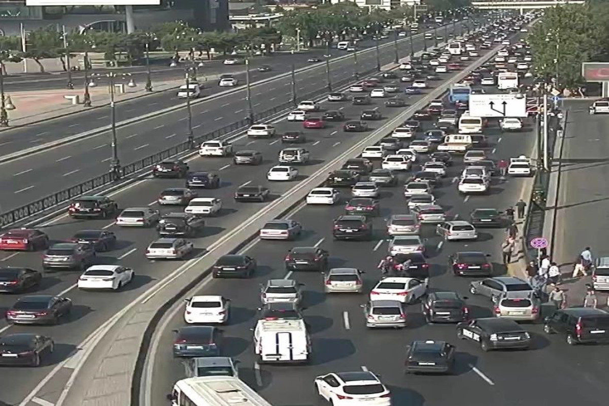 Bakıda sıxlıq müşahidə edilən yollar - SİYAHI 