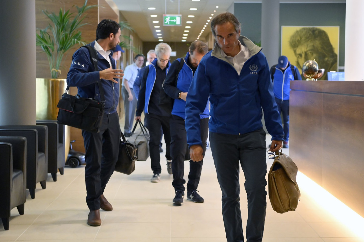 Rafael Qrossi Ukraynaya gedir - FOTO 