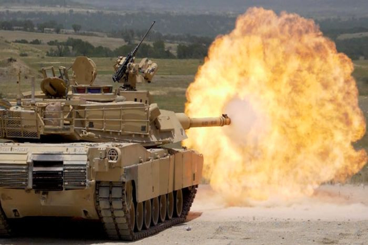 KİV: ABŞ Ukraynanı uranlı tank mərmiləri ilə təmin etmək niyyətindədir