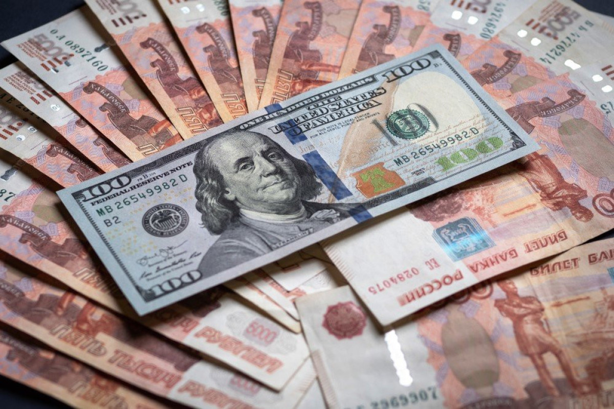 Rusiyada 1 ABŞ dolları 85,03 rubla qədər bahalaşıb