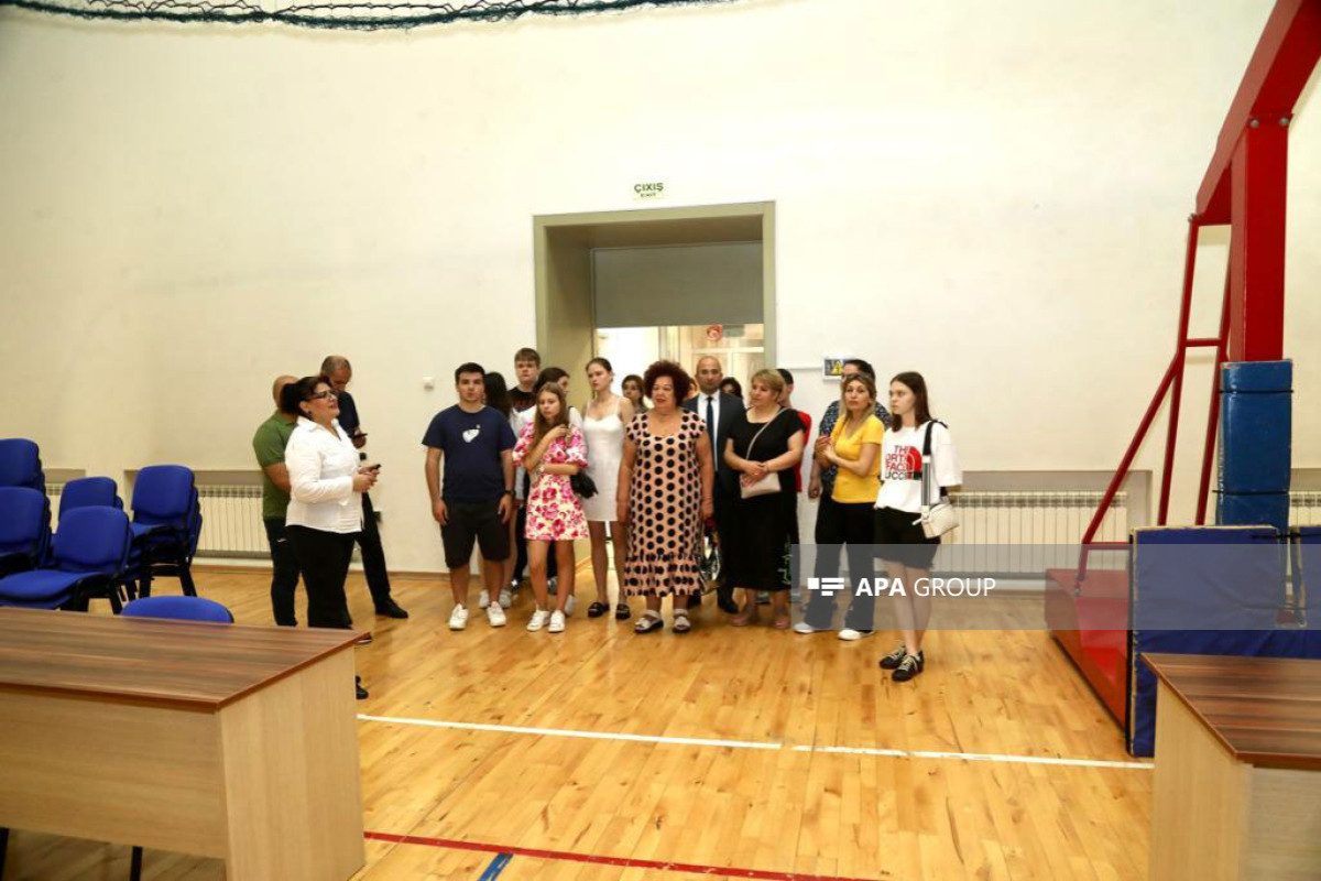 İrpen şəhərinin müəllim və şagirdləri BANM-da olublar - FOTO 