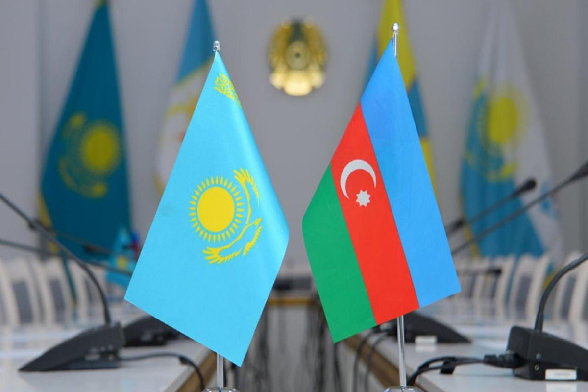 Azərbaycanla Qazaxıstan arasında hərbi tibb sahəsində əməkdaşlıq müzakirə edilib