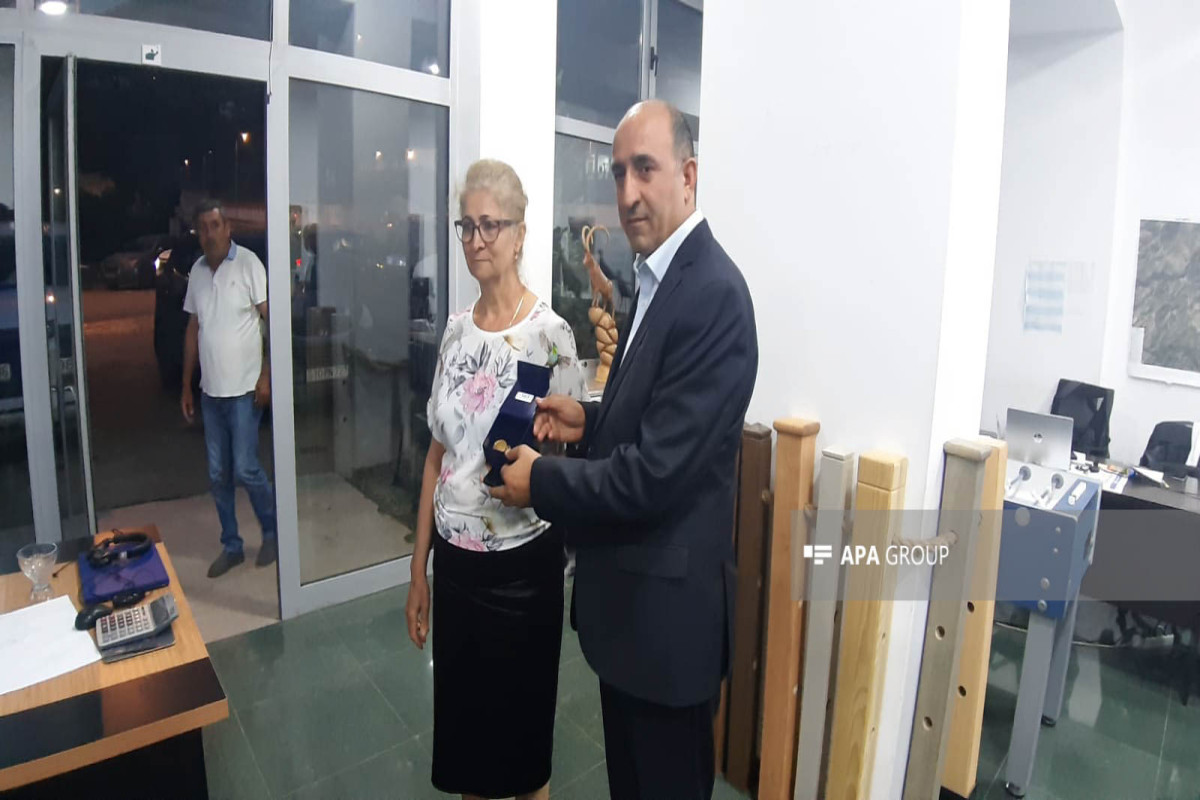 Bu gün Laçına köçürülən ailələrə evlərinin açarları təqdim edilib - FOTO 