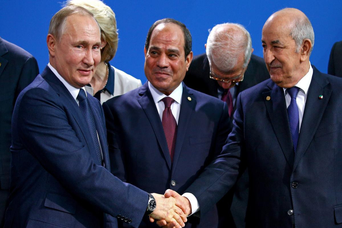 Putin Moskvada Əlcəzair Prezidenti ilə görüşüb - YENİLƏNİB 