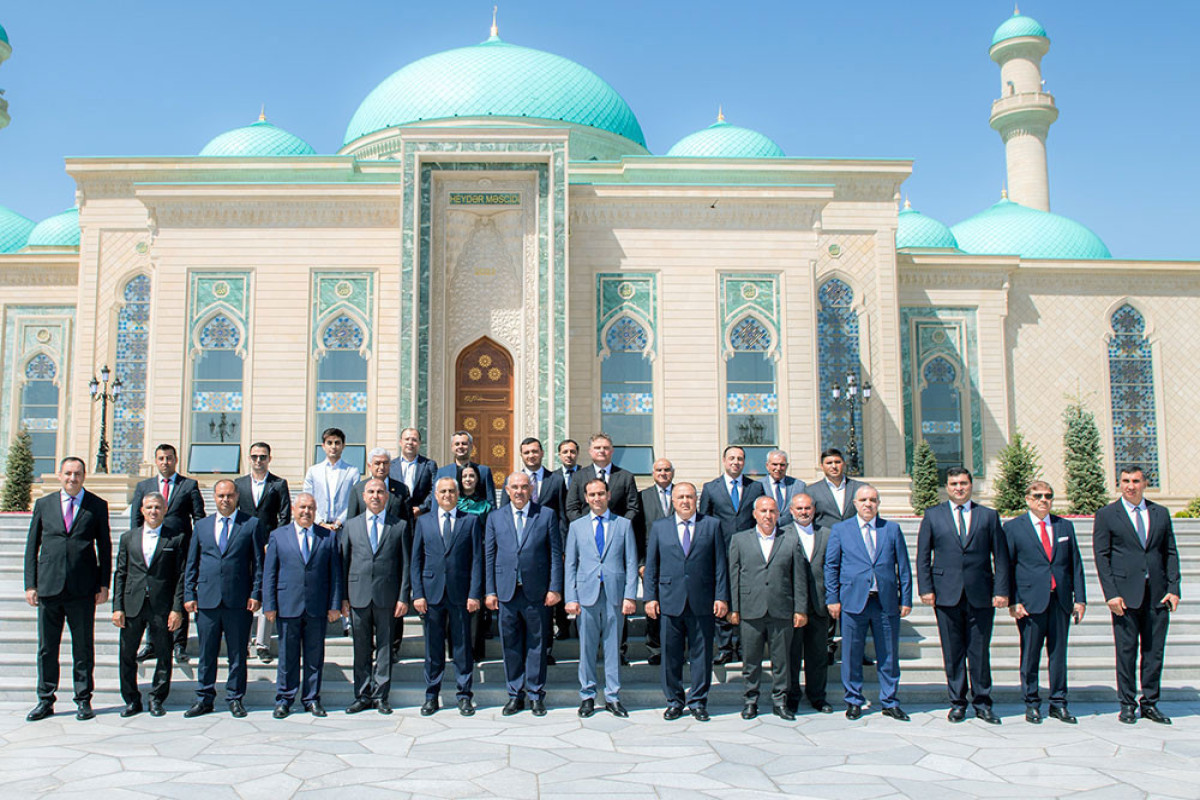 Naxçıvanda Heydər Məscid kompleksi istifadəyə verilib