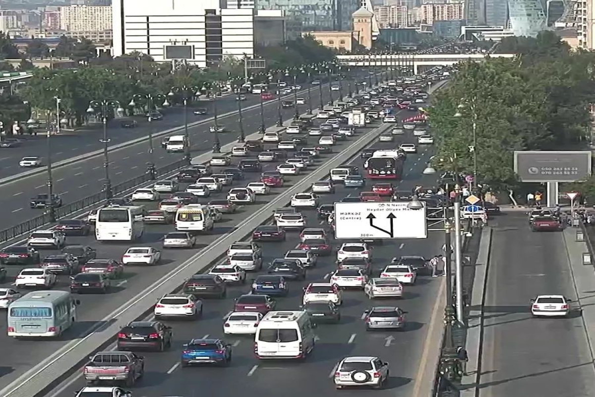 Bakıda sıxlıq müşahidə edilən yollar - SİYAHI 