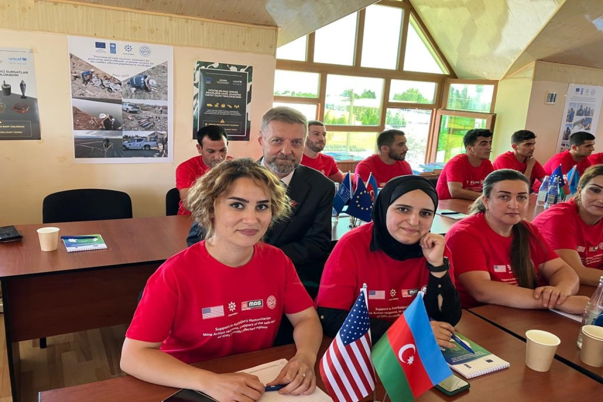 Minalardan təmizləmə qrupları üçün ABŞ-ın maliyyələşdirdiyi təlim başlayıb