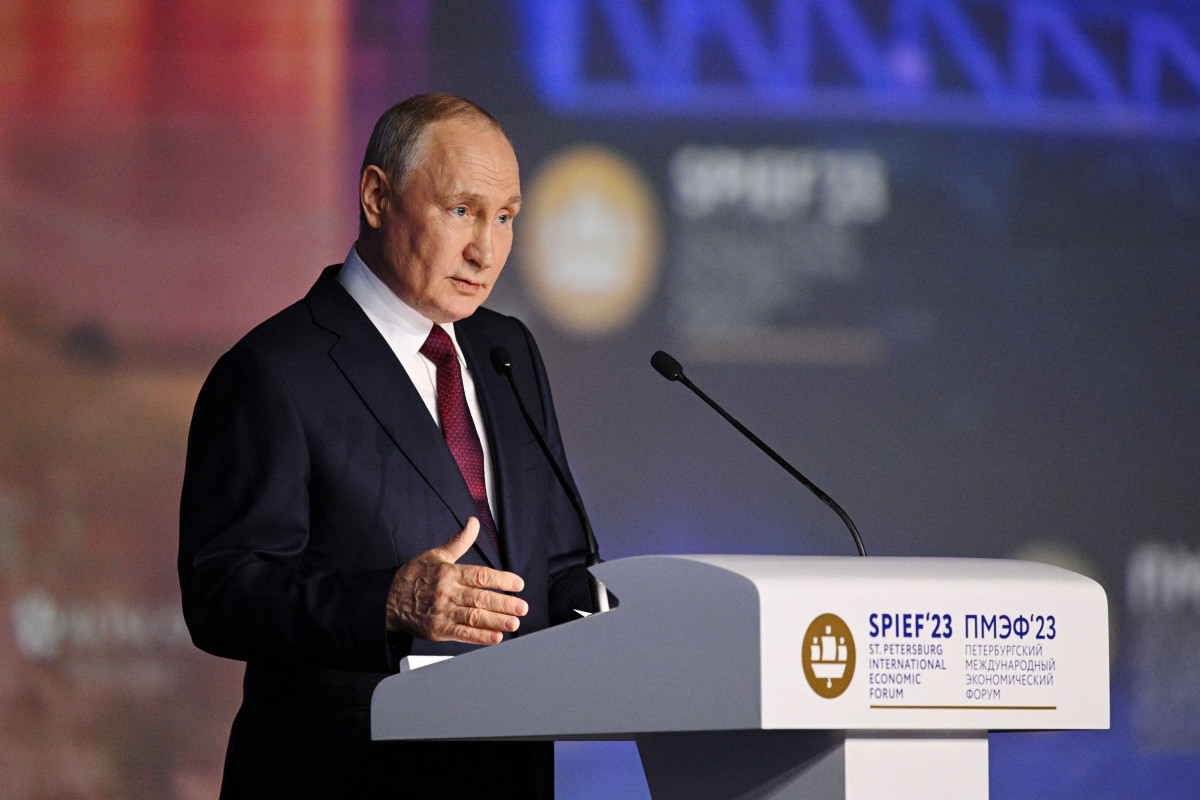 Putin: "Leopard"lar yanır, F-16-lar da yanacaq, buna heç kimin şübhəsi olmasın