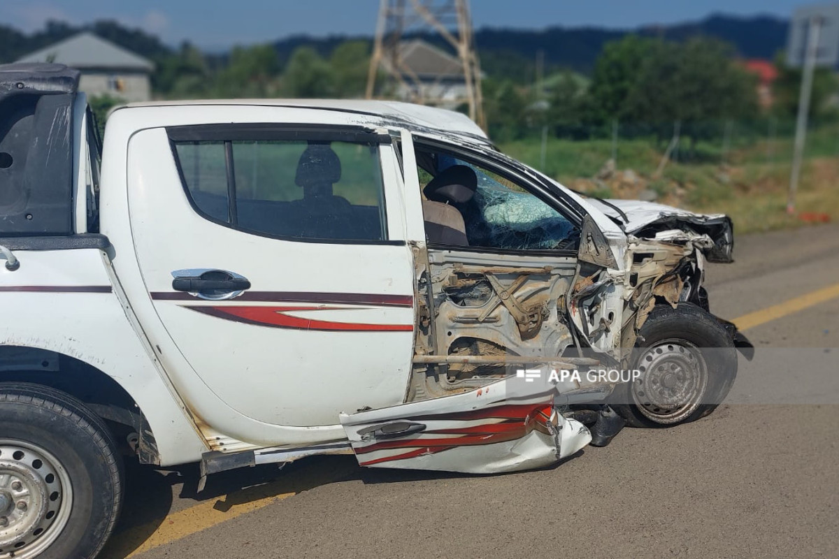 Lənkəranda traktor pikapla toqquşub, 3 nəfər xəsarət alıb - FOTO