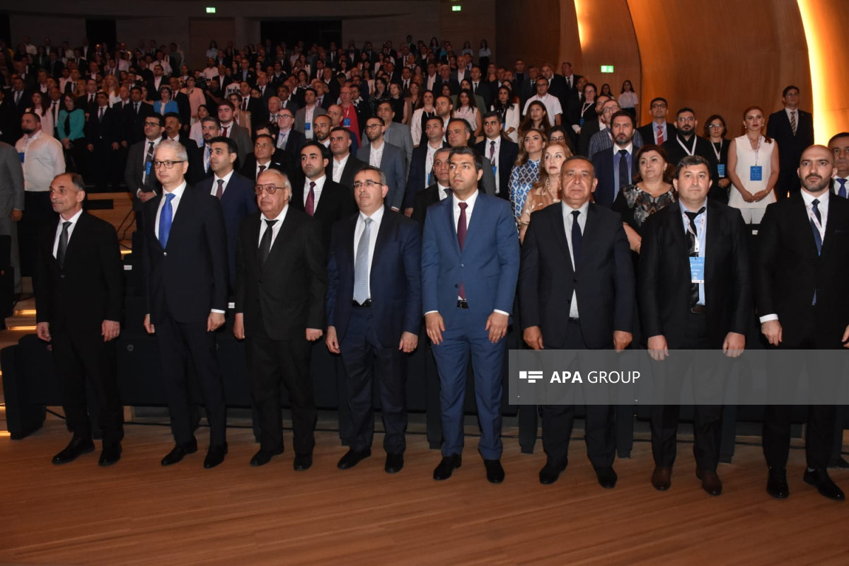 Dünyadakı Azərbaycanlı Təbiblərin Simpoziumu keçirilib