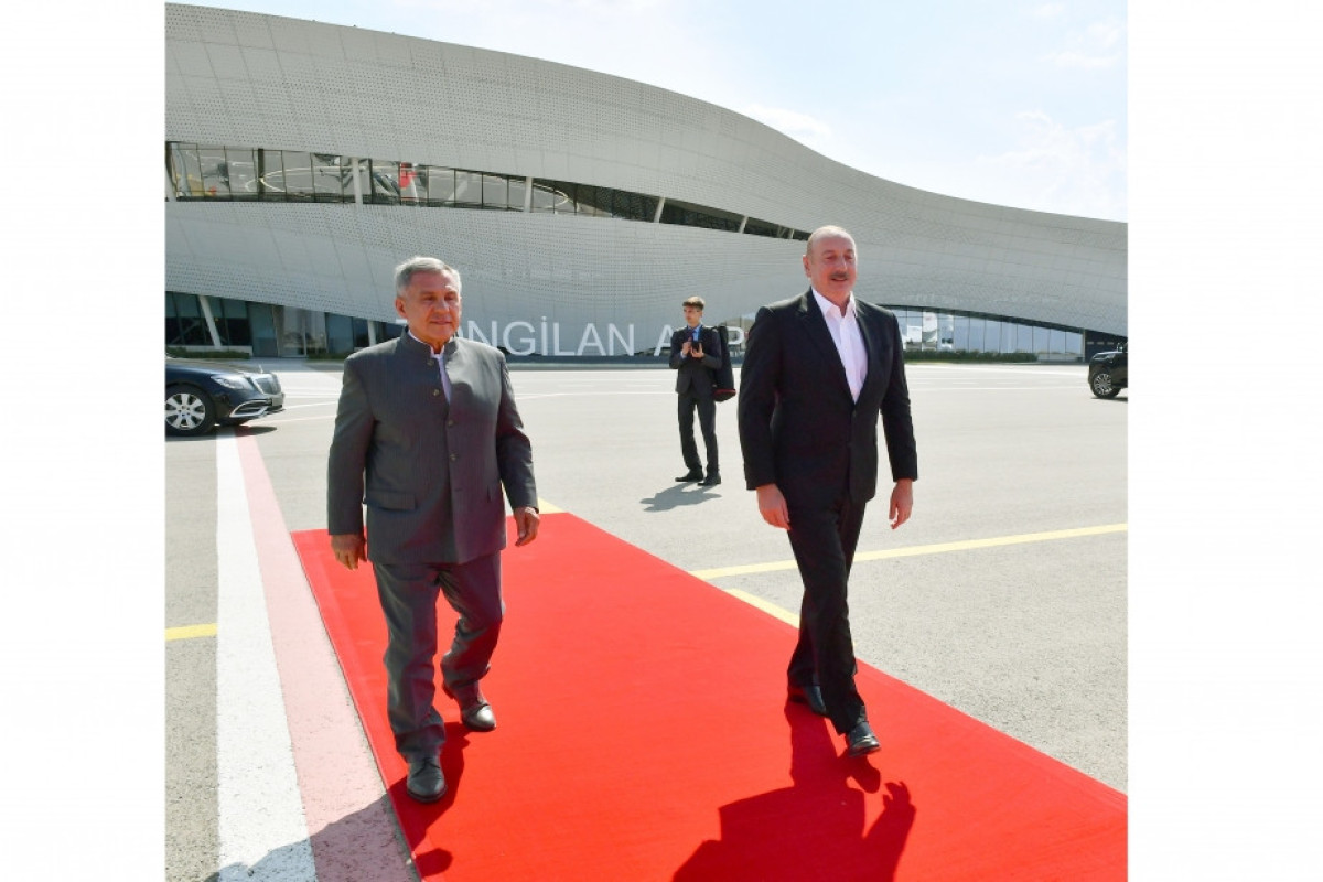 Rüstəm Minnixanov Prezident İlham Əliyev ilə birlikdə Zəngilan aeroportundan Bakıya yola düşüblər