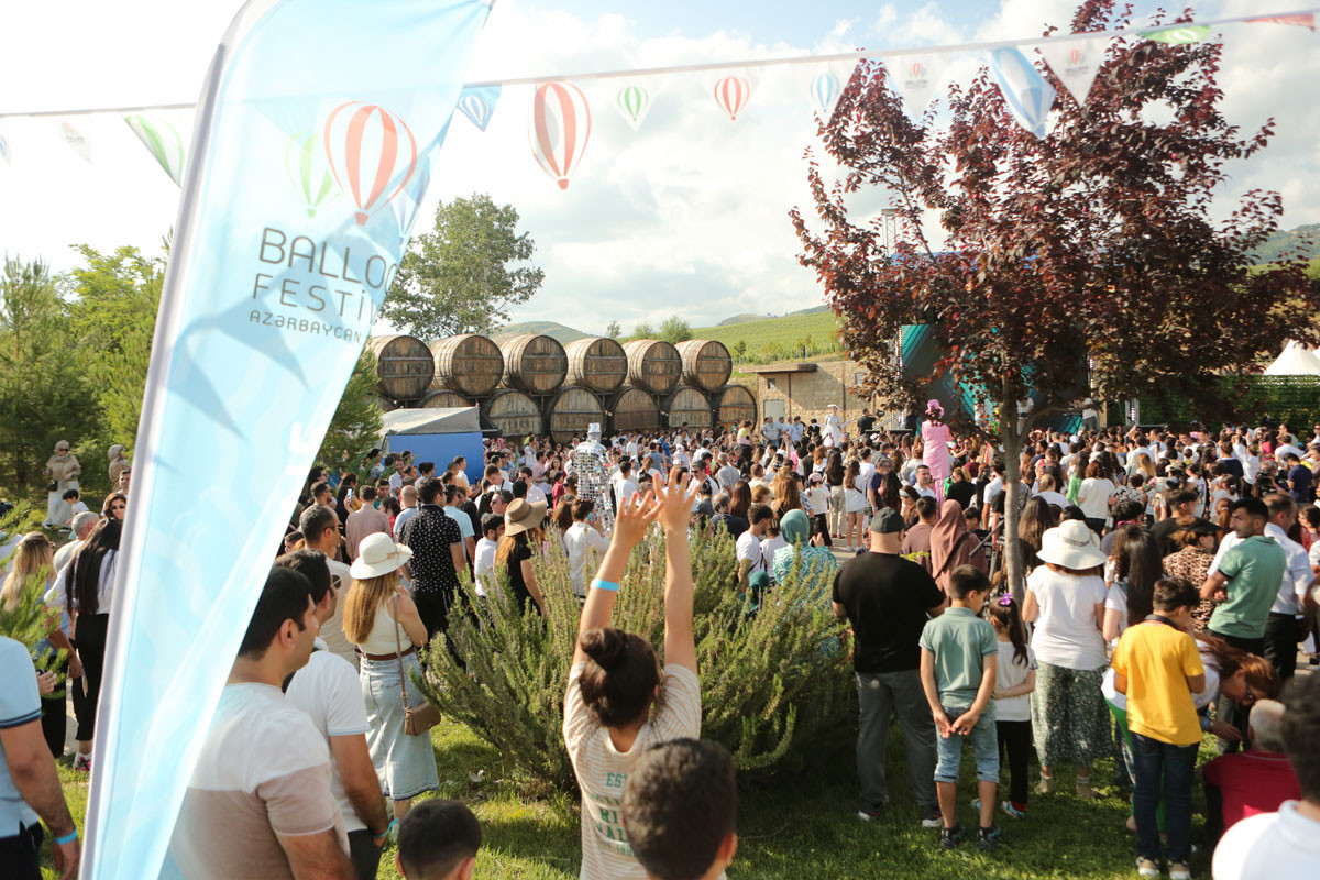 Azərbaycanda ilk Hava Şarları Festivalı keçirilib - FOTO 