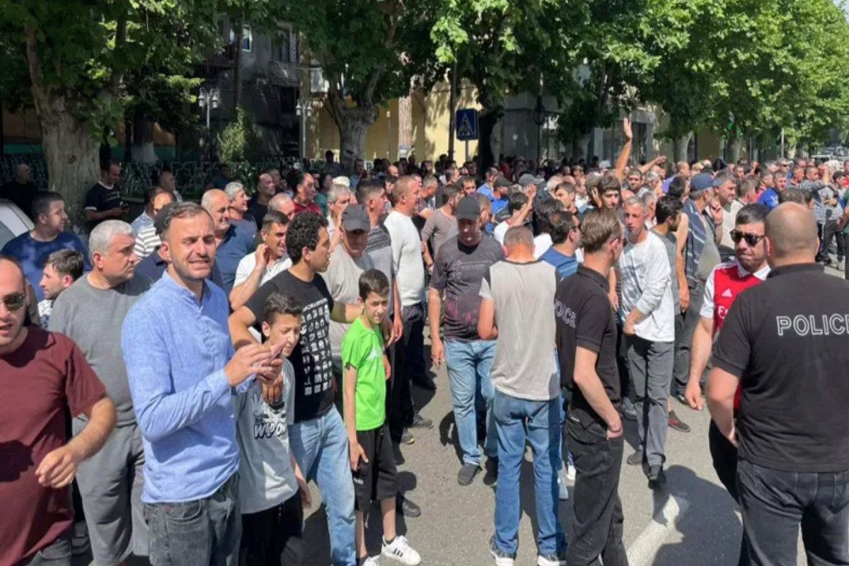 Gürcüstanda mədənçilərin etiraz aksiyası 14 gündür ki, davam edir