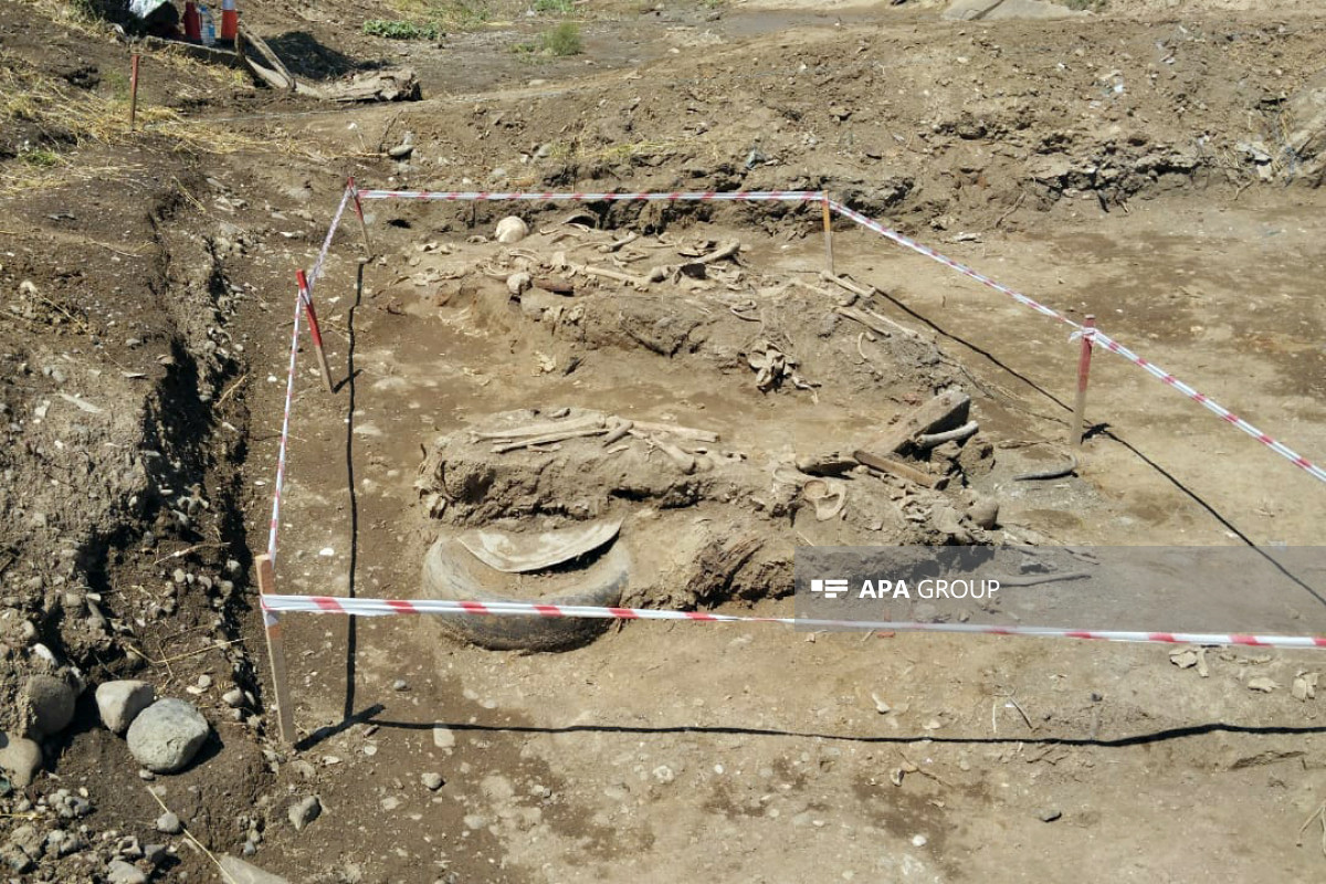 Prokurorluq Ağdamda tapılan kütləvi məzarlıqla bağlı araşdırma aparır