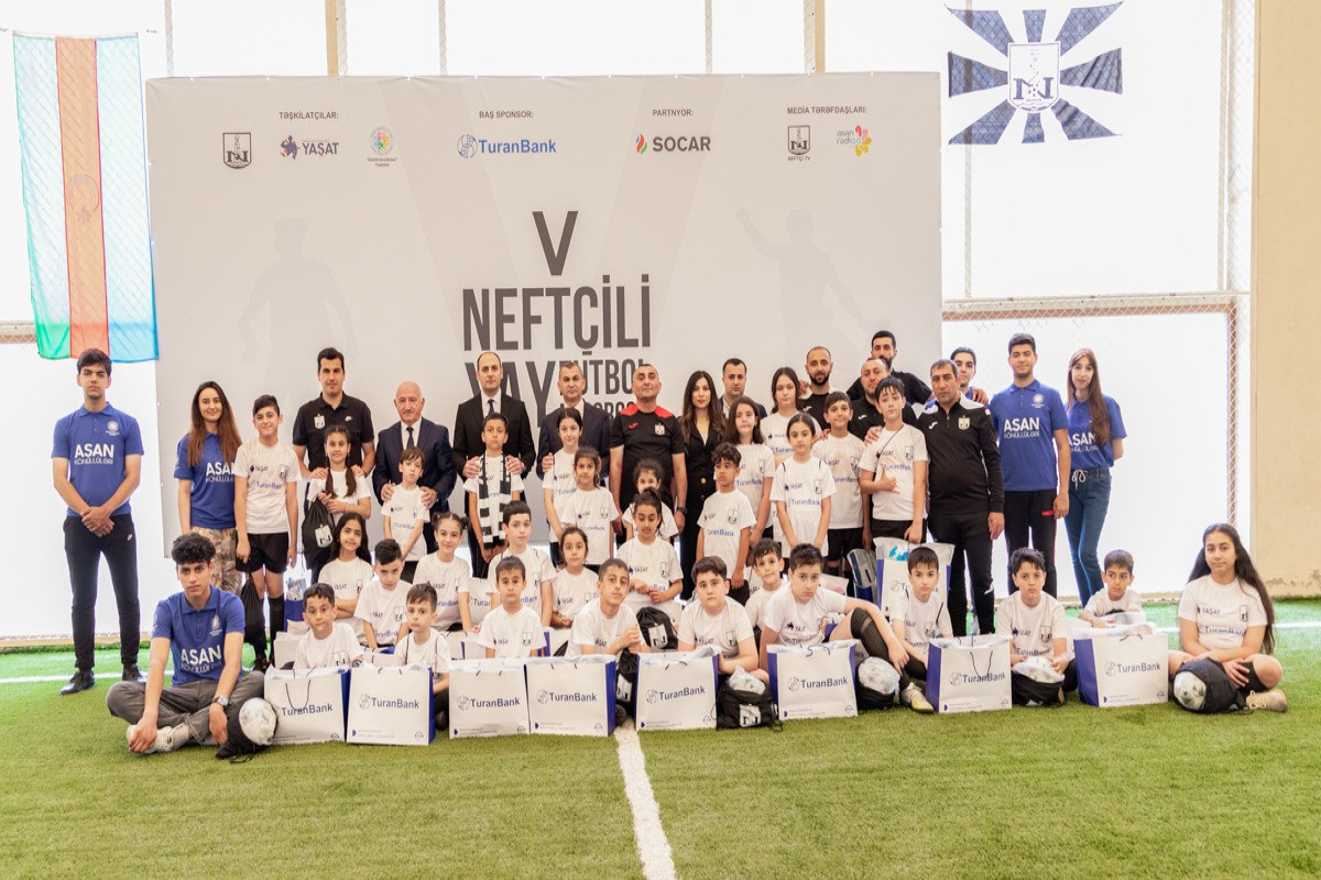 TuranBank-ın dəstək olduğu “V Neftçili Yay Futbol Düşərgəsi”nə start verilib