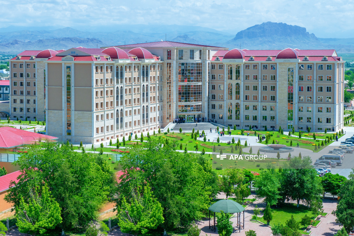 Naxçıvan MR Xəstəxanasının baş həkimi işdən çıxarılıb