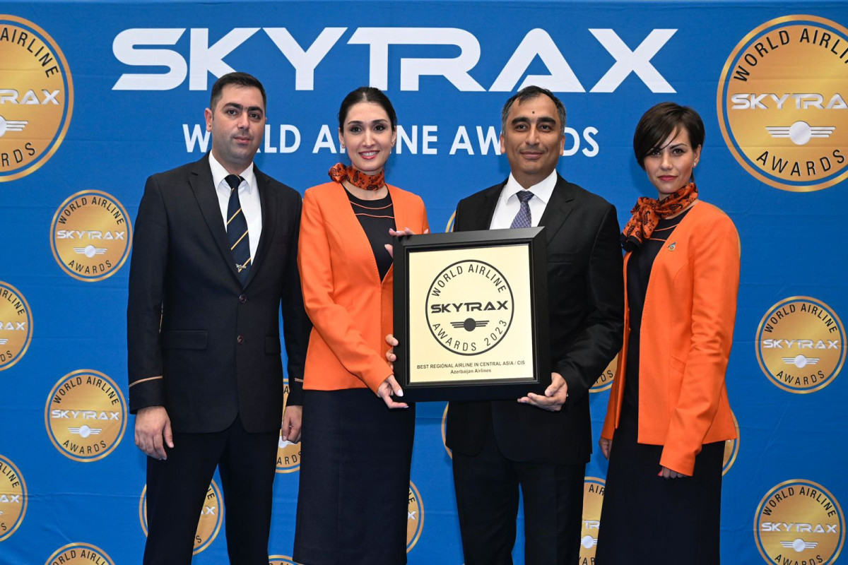 AZAL 12-ci dəfə Mərkəzi Asiya və MDB üzrə ən yaxşı aviaşirkət seçilib - FOTO 