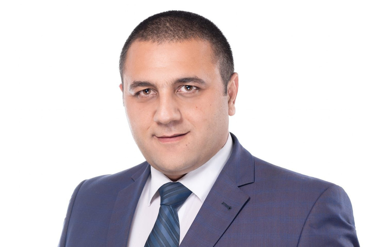 Ermənistanda deputat qəza törədib