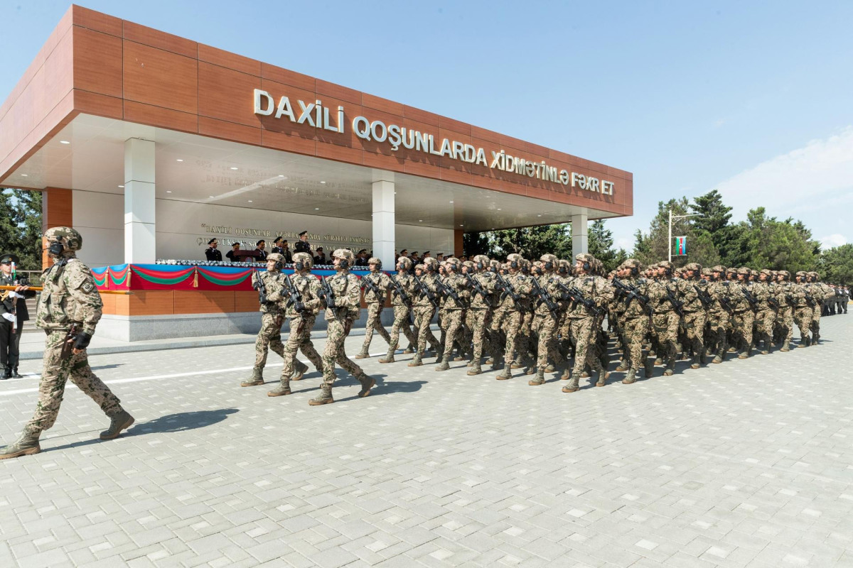 Daxili Qoşunların Ali Hərbi Məktəbində növbəti buraxılış olub