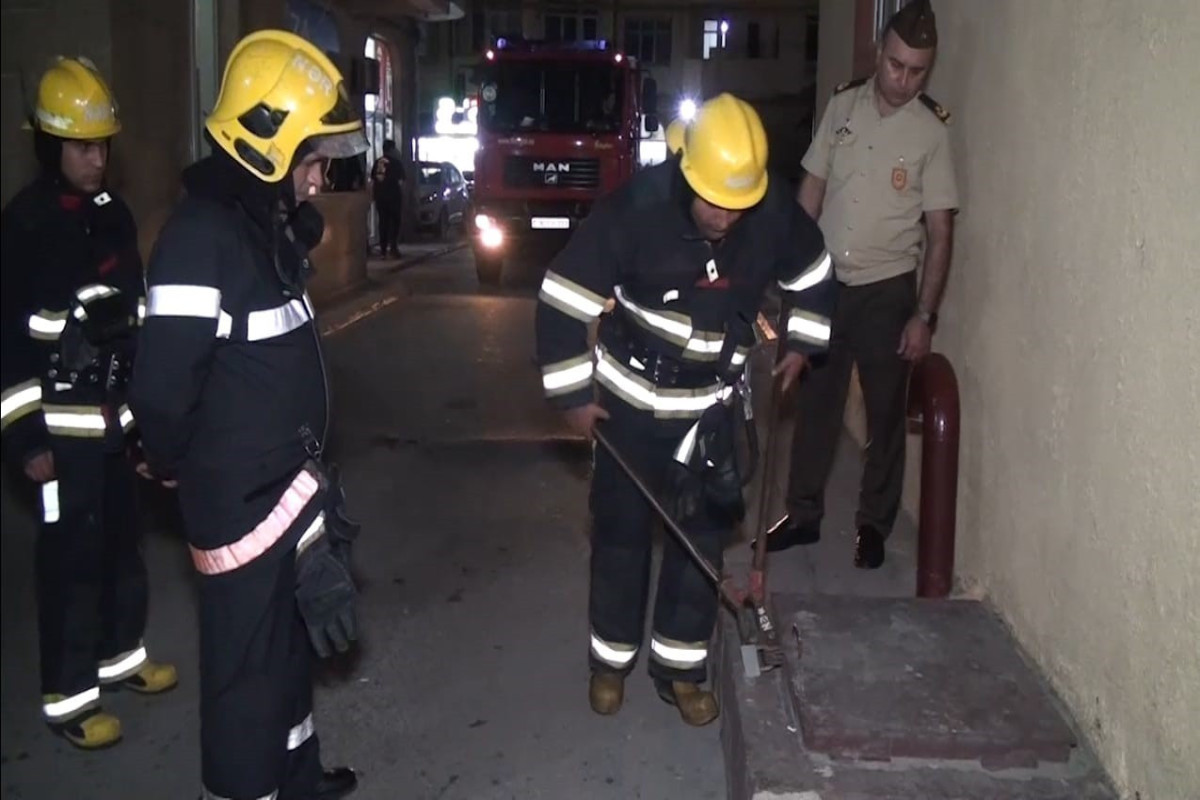 FHN Bakıda yaşayış kompleksində yanğın təlimi keçirib, nöqsanlar aşkarlanıb - VİDEO 