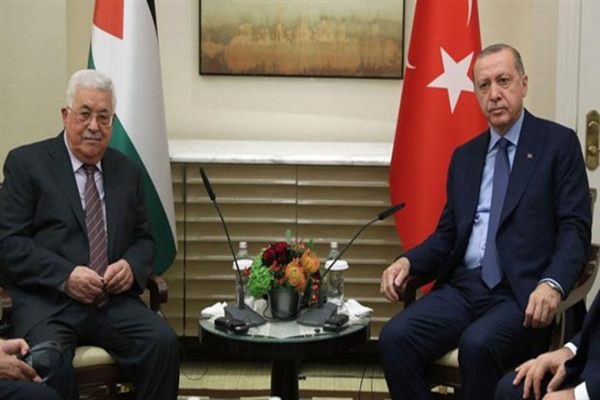 Ərdoğan Əl-Əqsa məscidinin statusu ilə bağlı mövqeyini Fələstin liderinə bildirib
