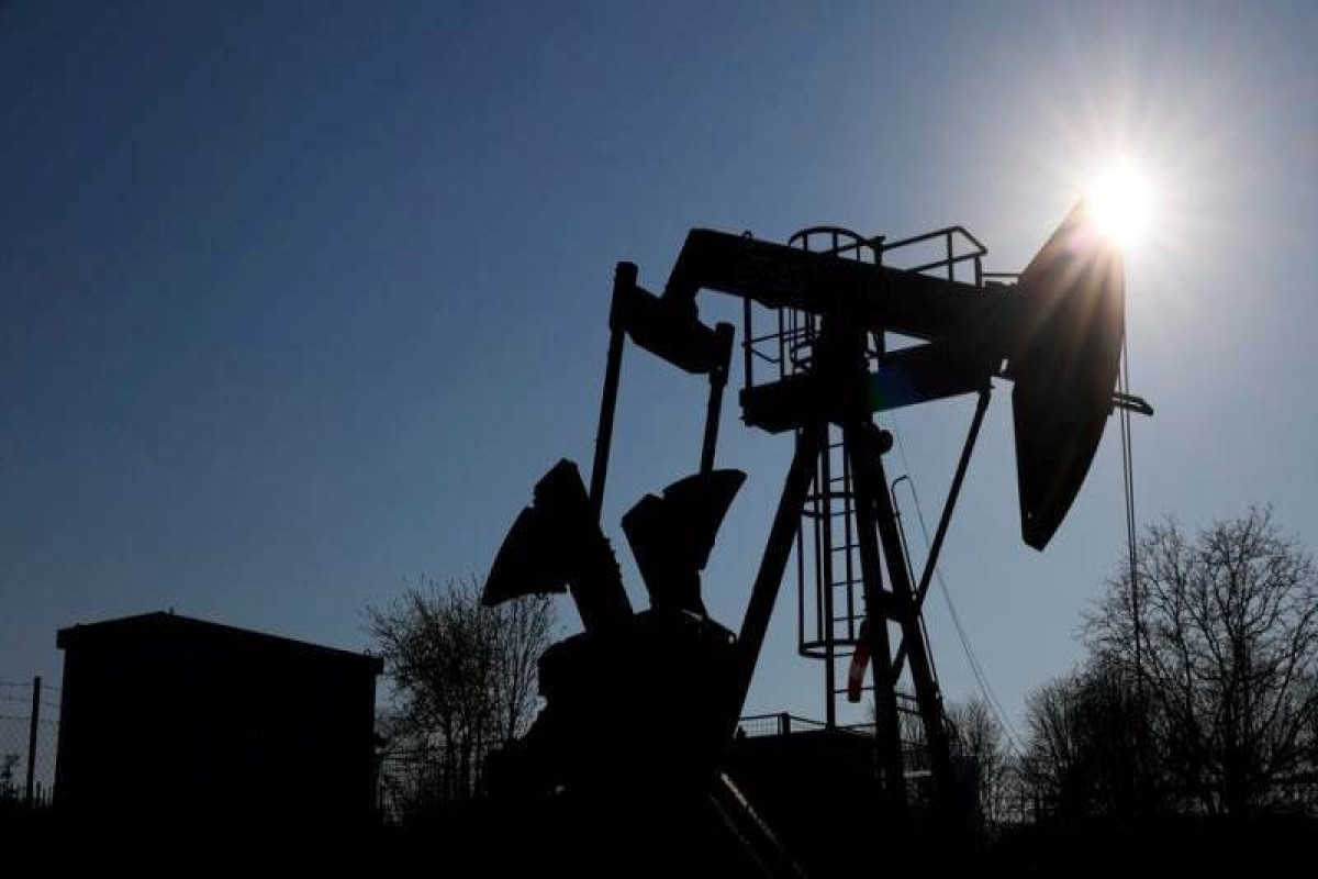 US oil inventories reportedly up by 6.2M barrels