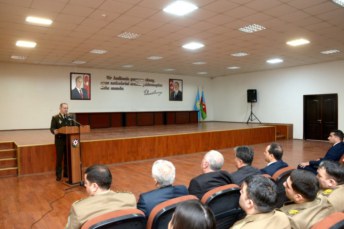 Mülki müdafiə qoşunlarında "Heydər Əliyev İli" çərçivəsində konfrans keçirilib - FOTO 