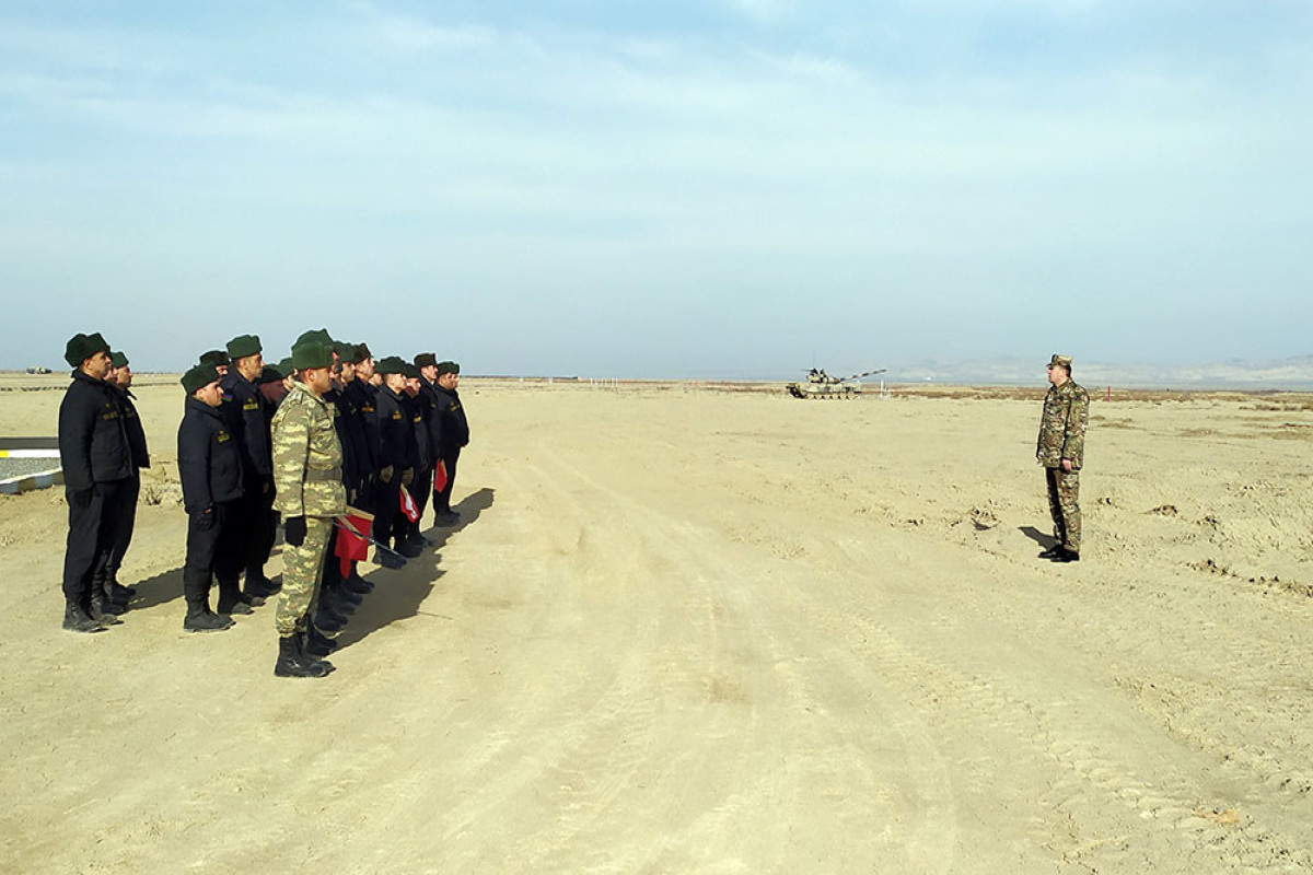Проверена боеготовность танковых подразделений азербайджанской армии