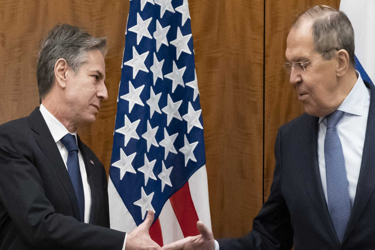 G20 XİN başçıları toplantısında Lavrov Blinkenlə ayaqüstü söhbət edib