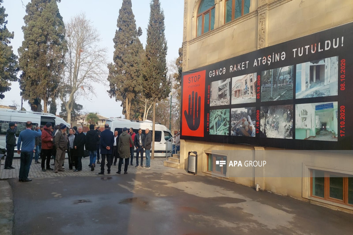 Bir qrup xarici jurnalist Gəncəyə səfər edib - FOTO 