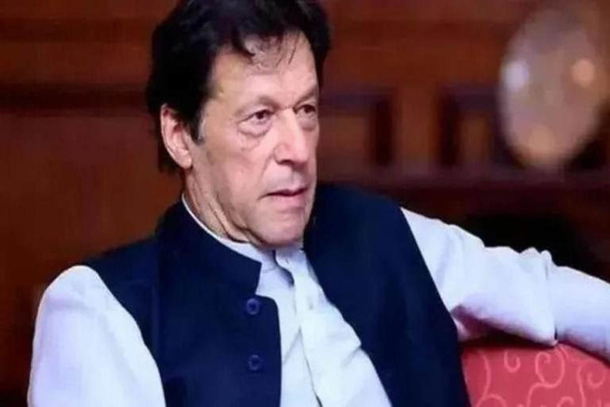 Islamabad police reach Zaman Park to arrest Imran Khan in Toshakhana case
