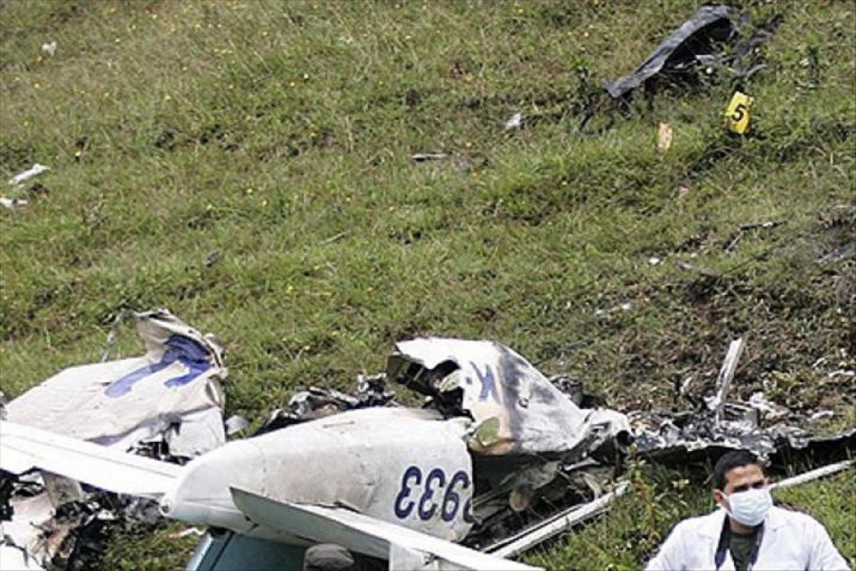 В США разбился одномоторный самолет: один человек погиб, двое ранены